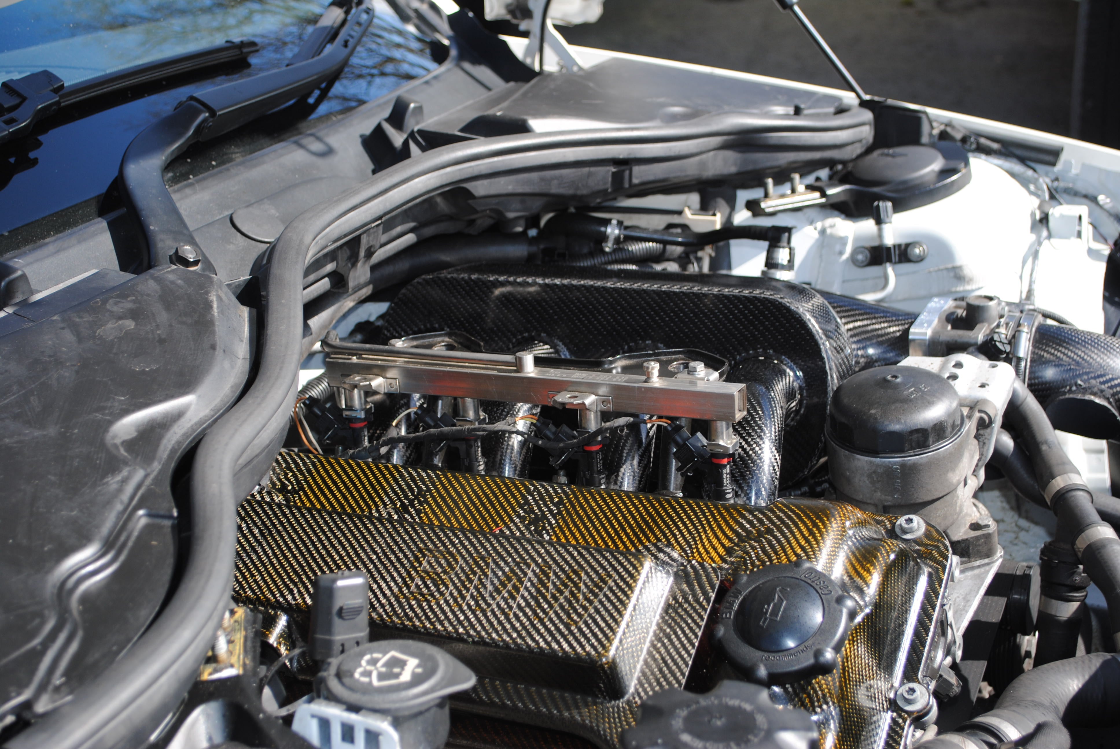 BMW N45 (320si) Prepreg Carbon DualPlenum